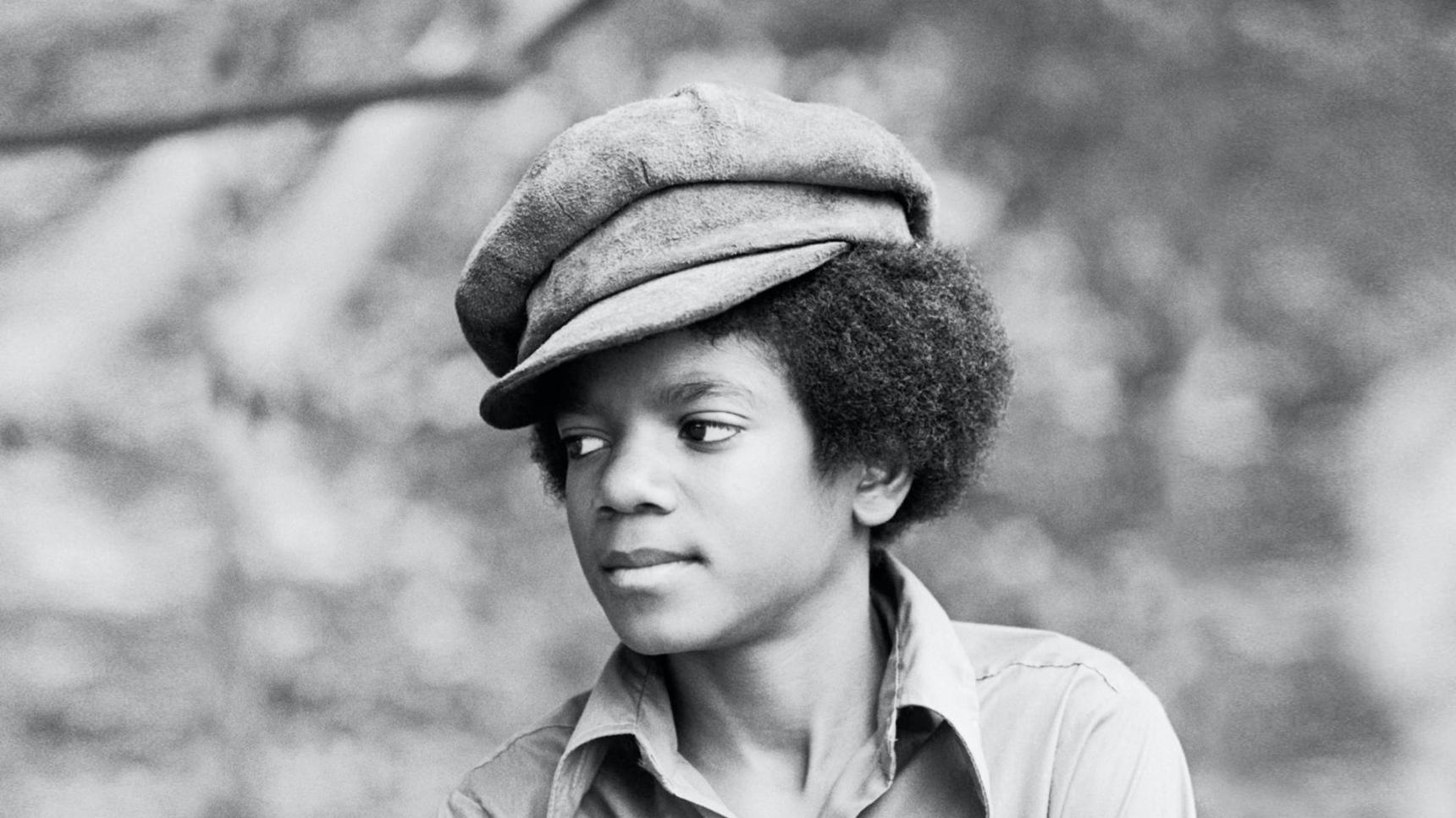 Fondo de pantalla de la película Michael Jackson: La vida de un ídolo en Cliver.tv gratis