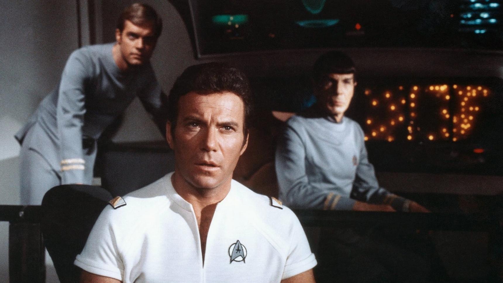 Fondo de pantalla de la película Star Trek: La película en Cliver.tv gratis