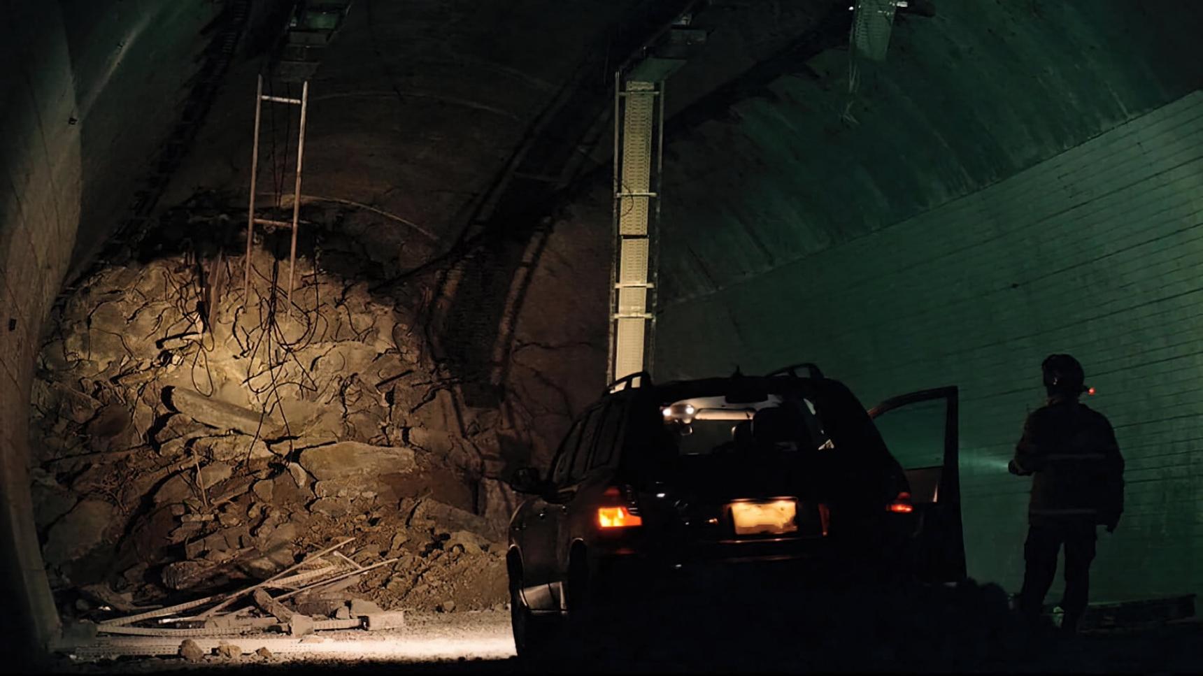 Fondo de pantalla de la película Atrapado en el túnel en Cliver.tv gratis